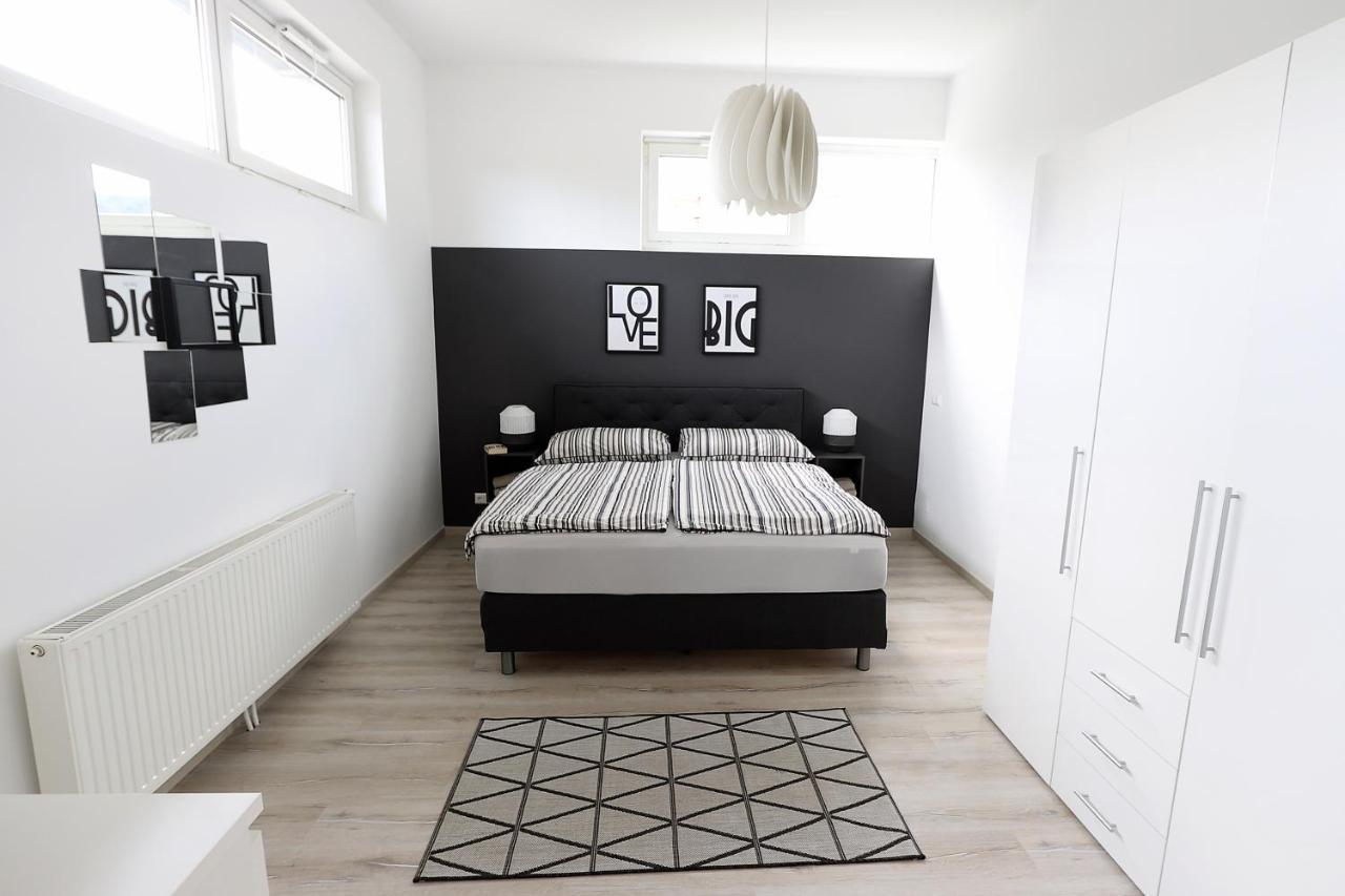 Exklusive Fw Mit 3 Sz Und Grosser Terrasse 그라트코른 외부 사진