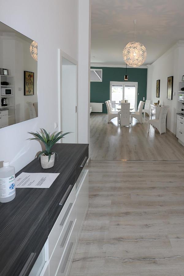 Exklusive Fw Mit 3 Sz Und Grosser Terrasse 그라트코른 외부 사진