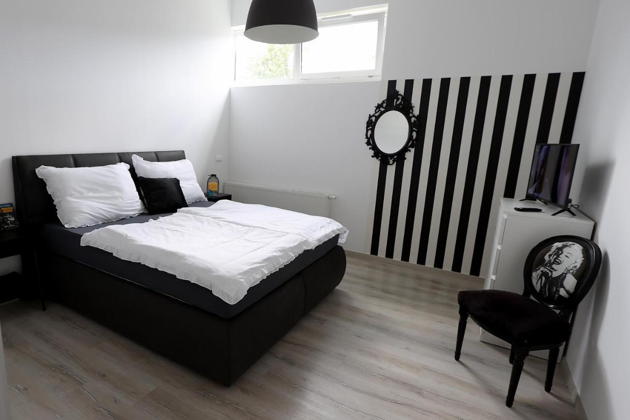 Exklusive Fw Mit 3 Sz Und Grosser Terrasse 그라트코른 외부 사진